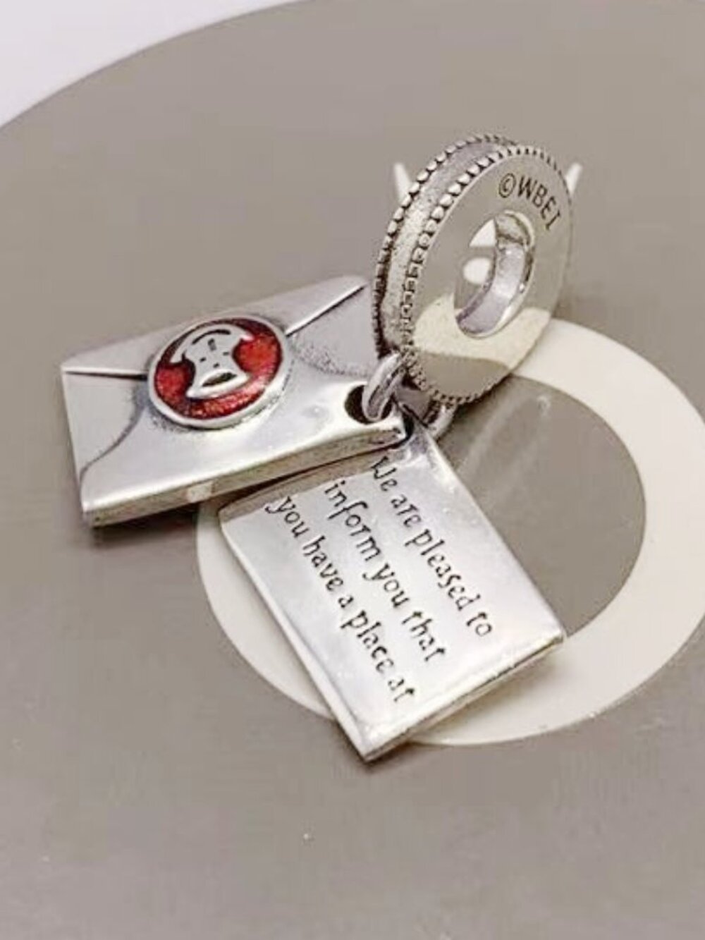 Pandora Harry Potter, Hogwarts Acceptance Letter Dangle Charm